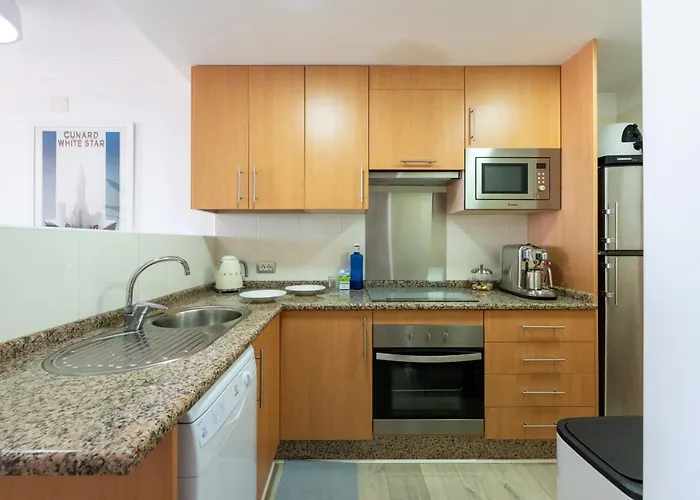 El Poris ポリス・デ・アボナ